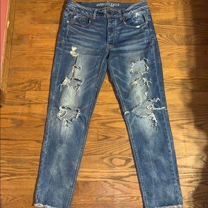 American Eagle size 6 Tom Girl jeans